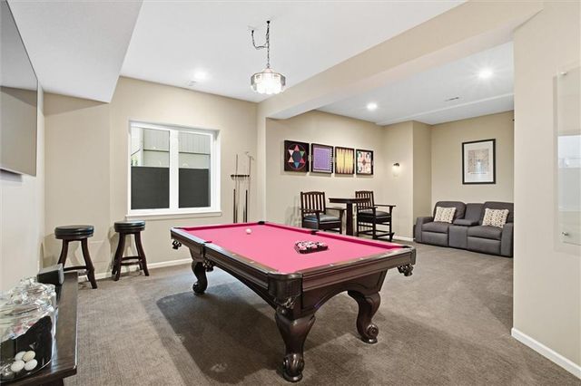 9309 W 156th Place, Overland Park, KS 66221