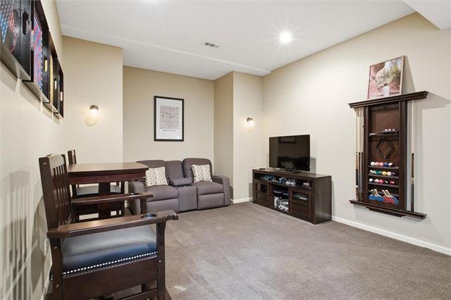 9309 W 156th Place, Overland Park, KS 66221