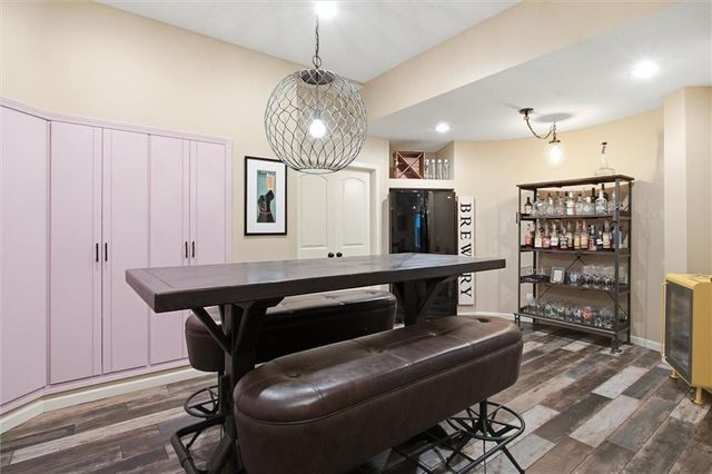 9309 W 156th Place, Overland Park, KS 66221