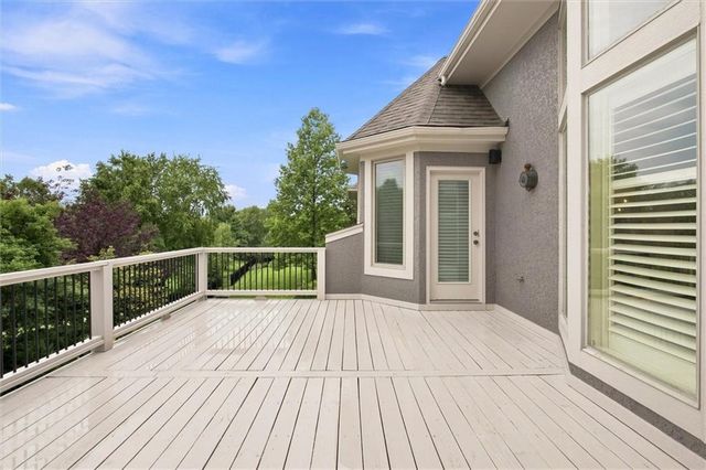 9309 W 156th Place, Overland Park, KS 66221