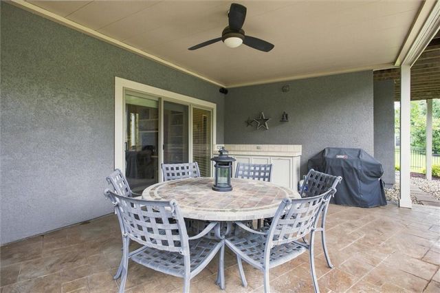 9309 W 156th Place, Overland Park, KS 66221