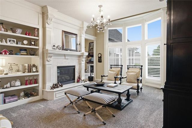 9309 W 156th Place, Overland Park, KS 66221