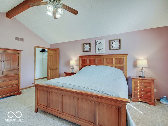 1949 Lake Run Drive, Greenwood, IN 46143