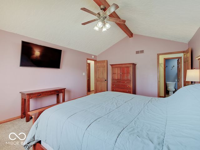 1949 Lake Run Drive, Greenwood, IN 46143