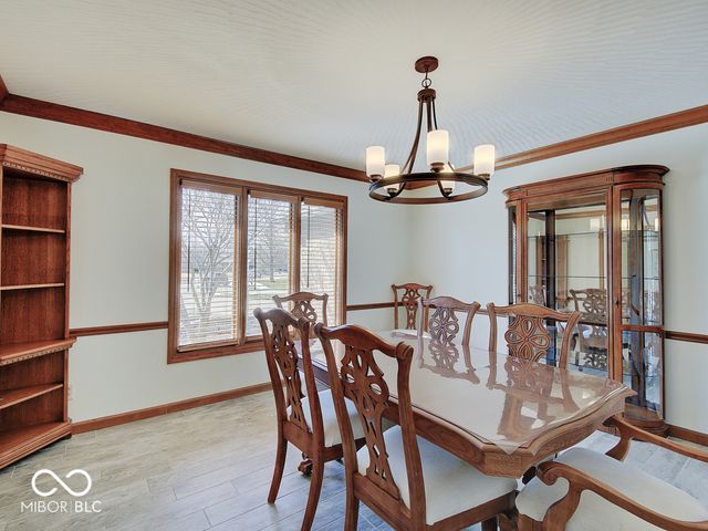 1949 Lake Run Drive, Greenwood, IN 46143