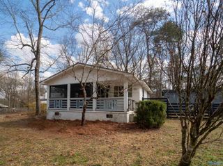 127 S Cool Street, Mentone, AL 35984