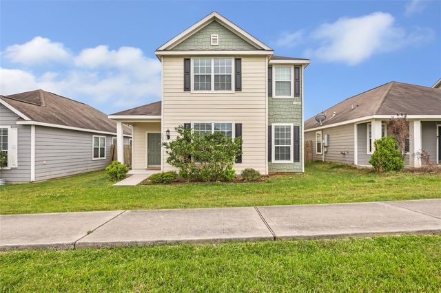10776 S Lake Mist Lane, Willis, TX 77318