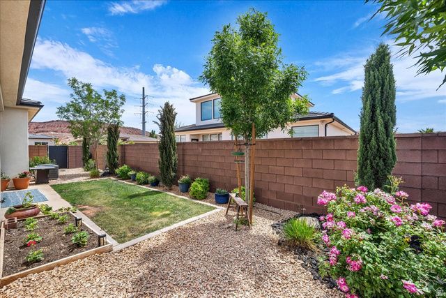 1314 E CHEYENNE WAY, Washington, UT 84780