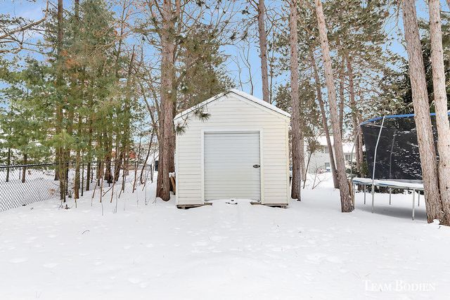 7302 High Timber Drive, Greenville, MI 48838