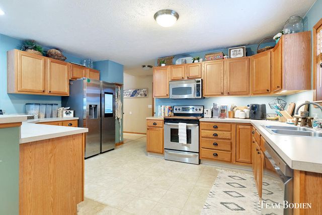 7302 High Timber Drive, Greenville, MI 48838