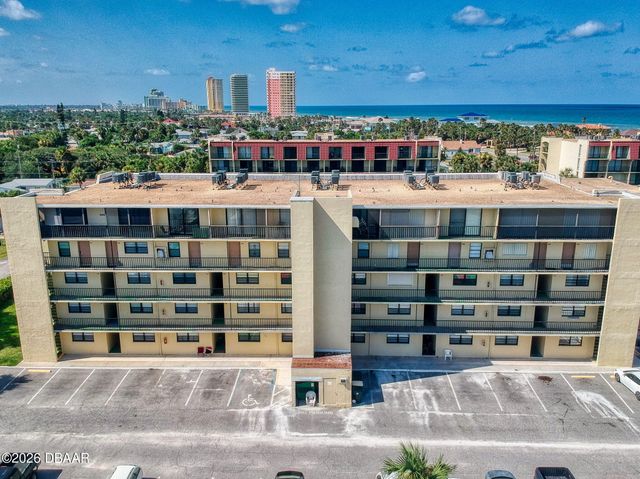 1433 N Atlantic Ave Unit 428, Daytona Beach, FL 32118