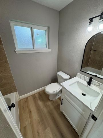 16602 David Glen Drive, Friendswood, TX 77546