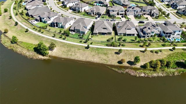 11115 Heartleaf Aster Way, Cypress, TX 77433