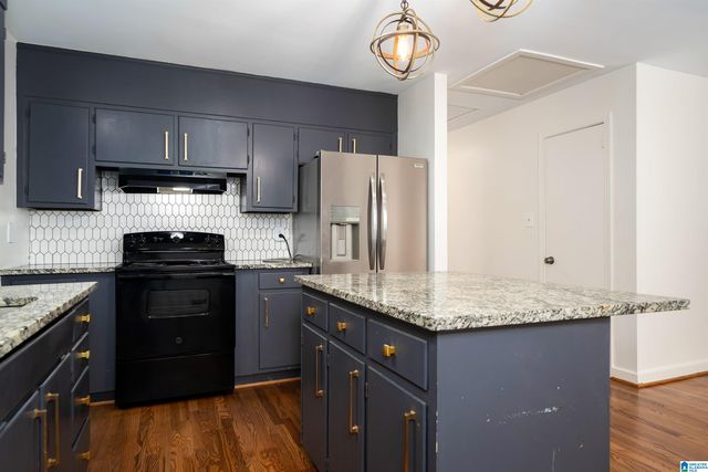 837 HILLVIEW DRIVE, Birmingham, AL 35235