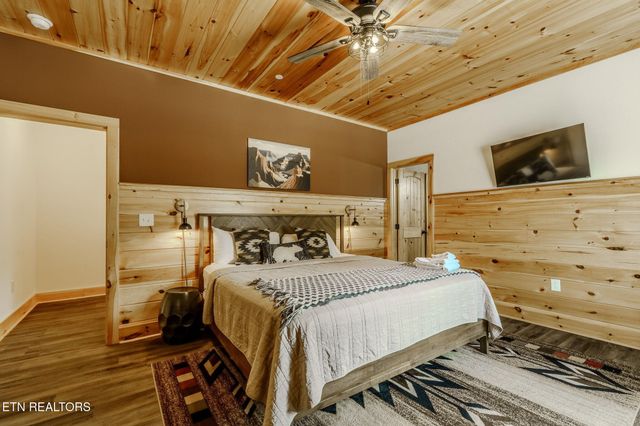 1130 Lee Cardwell Cir Unit 5, Pigeon Forge, TN 37863