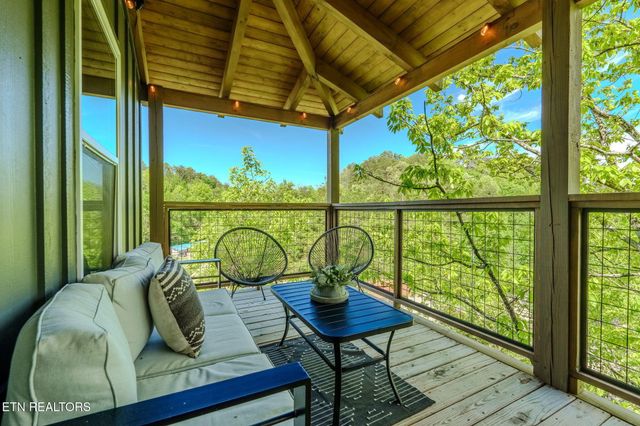 1130 Lee Cardwell Cir Unit 5, Pigeon Forge, TN 37863