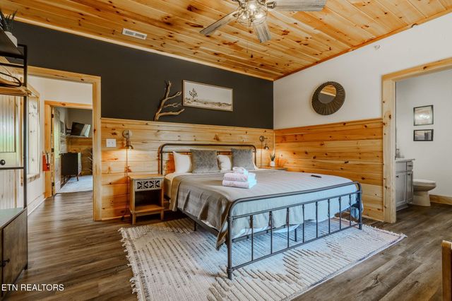 1130 Lee Cardwell Cir Unit 5, Pigeon Forge, TN 37863