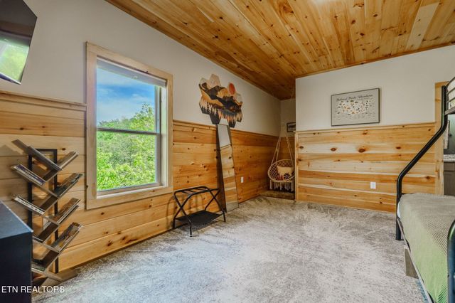 1130 Lee Cardwell Cir Unit 5, Pigeon Forge, TN 37863