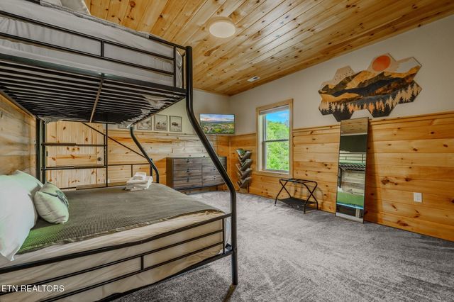 1130 Lee Cardwell Cir Unit 5, Pigeon Forge, TN 37863