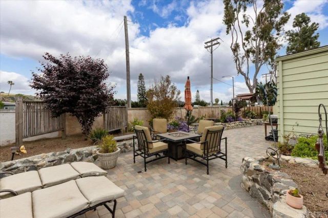 276 N El Camino Real 15, Oceanside, CA 92058