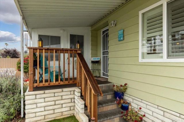 276 N El Camino Real 15, Oceanside, CA 92058