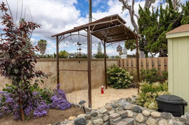 276 N El Camino Real 15, Oceanside, CA 92058