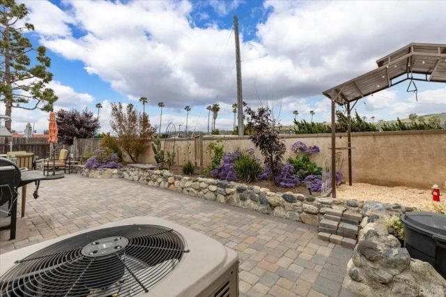 276 N El Camino Real 15, Oceanside, CA 92058