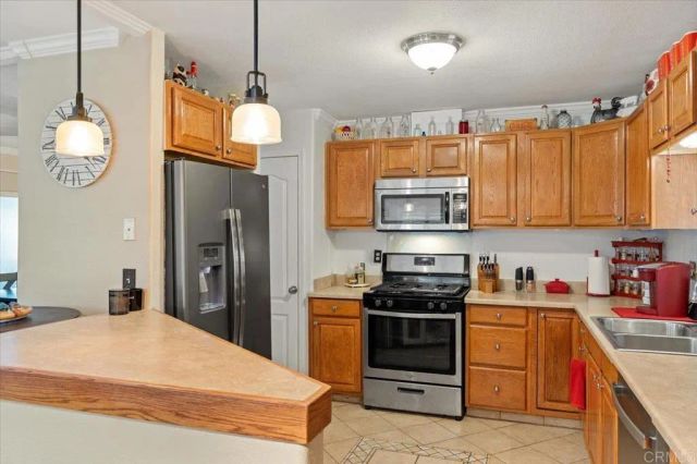 276 N El Camino Real 15, Oceanside, CA 92058