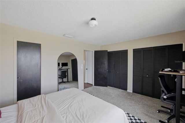 14713 LAKE FOREST DRIVE, Lutz, FL 33559