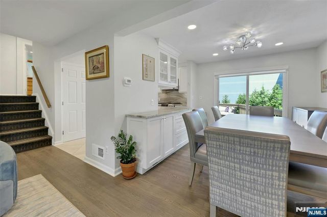 19 Thames Boulevard, Bergenfield, NJ 07621