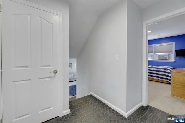 19 Thames Boulevard, Bergenfield, NJ 07621