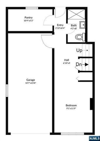 19 Thames Boulevard, Bergenfield, NJ 07621