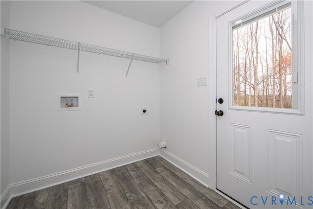 704 Columbia Rd, Columbia, VA 23038