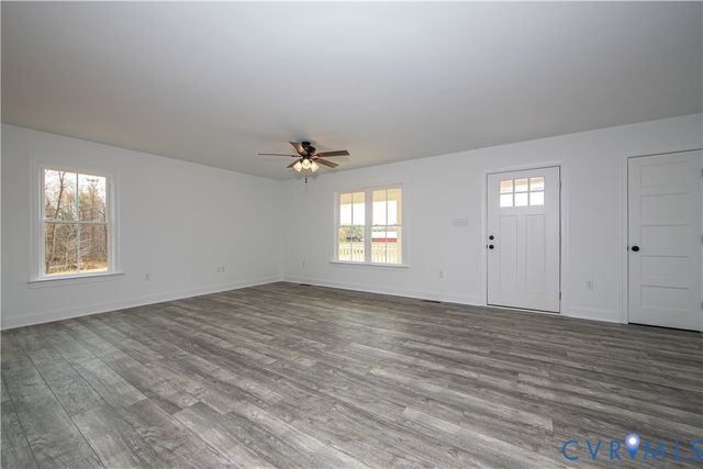 704 Columbia Rd, Columbia, VA 23038