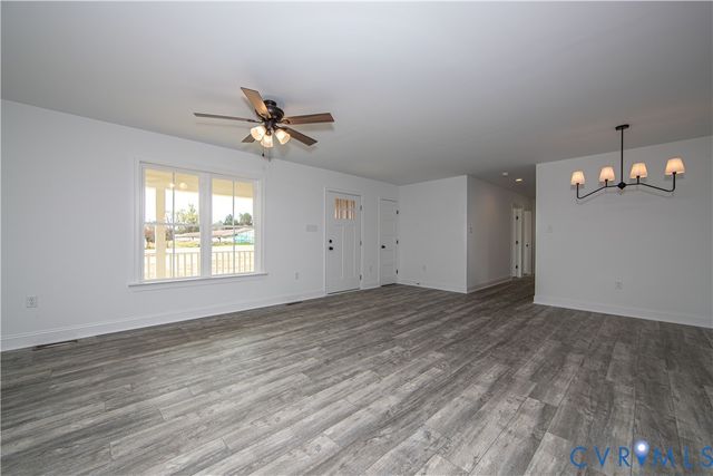 704 Columbia Rd, Columbia, VA 23038