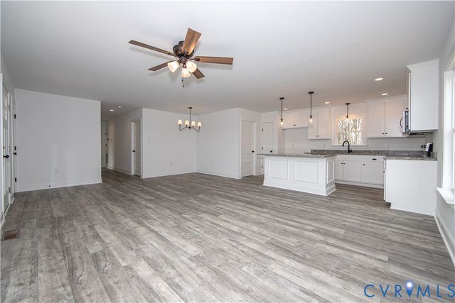 704 Columbia Rd, Columbia, VA 23038