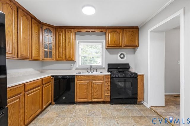 427 Deerfield Dr, Petersburg, VA 23805