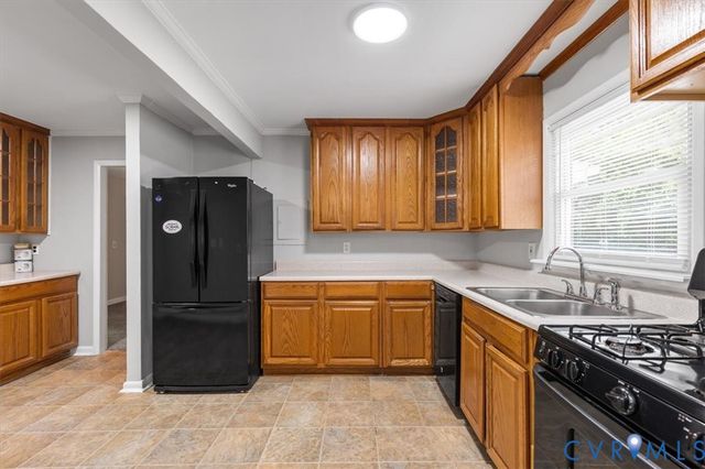 427 Deerfield Dr, Petersburg, VA 23805