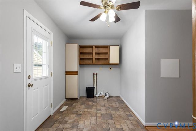 427 Deerfield Dr, Petersburg, VA 23805