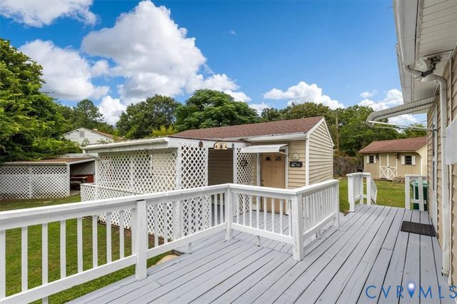 427 Deerfield Dr, Petersburg, VA 23805