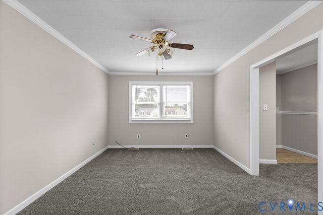 427 Deerfield Dr, Petersburg, VA 23805