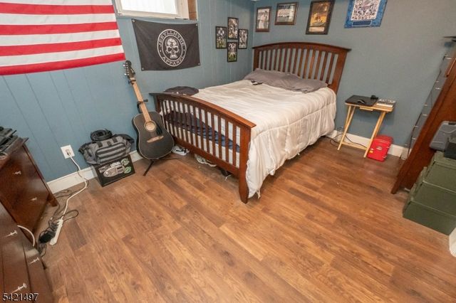 1033 Grove A-B, North Brunswick Twp., NJ 08902