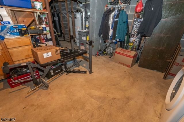 1033 Grove A-B, North Brunswick Twp., NJ 08902