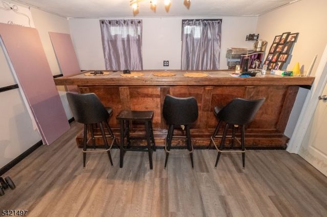 1033 Grove A-B, North Brunswick Twp., NJ 08902