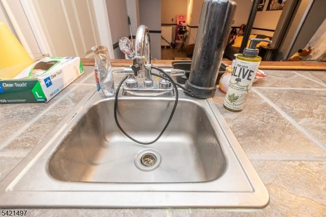 1033 Grove A-B, North Brunswick Twp., NJ 08902