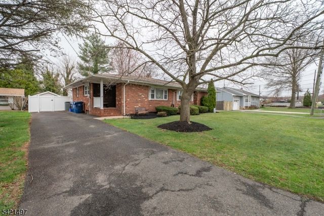1033 Grove A-B, North Brunswick Twp., NJ 08902