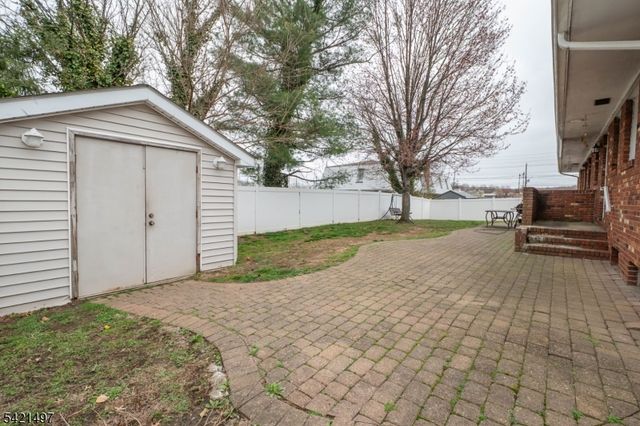 1033 Grove A-B, North Brunswick Twp., NJ 08902