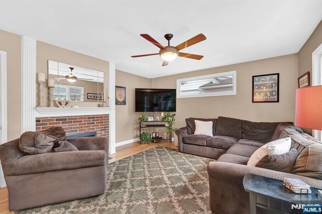 98 Maple Street, Rutherford, NJ 07070