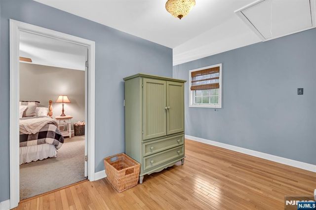 98 Maple Street, Rutherford, NJ 07070