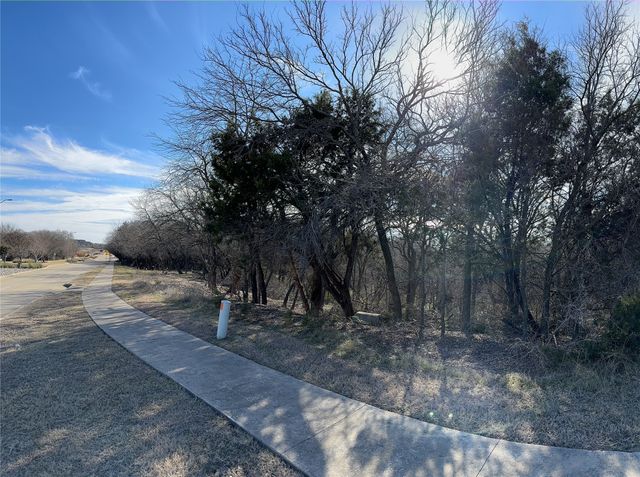 1557 Lake Ridge Parkway, Cedar Hill, TX 75104